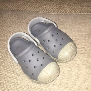 Toddler crocs